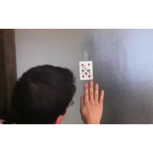 Card Glass by Julien Arlandis And Sebastien Dupont