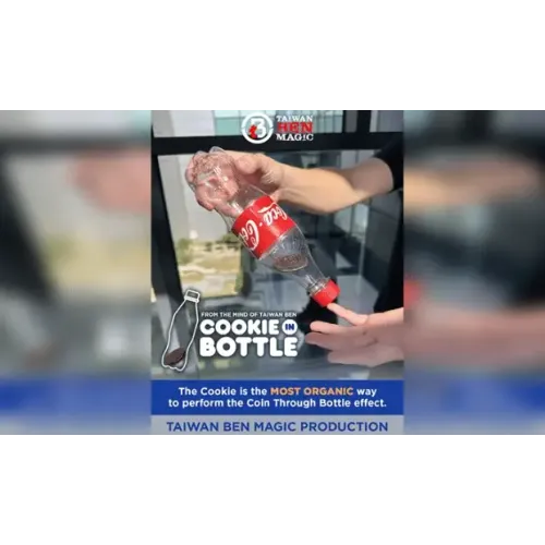 Cookie in Bottle by Taiwan Ben