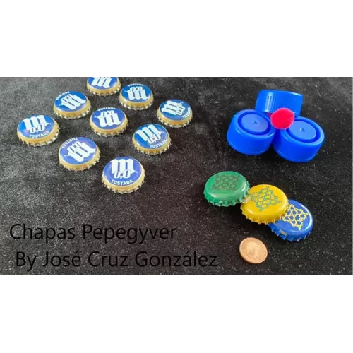 Chapas Pepegyver by Jose Cruz González