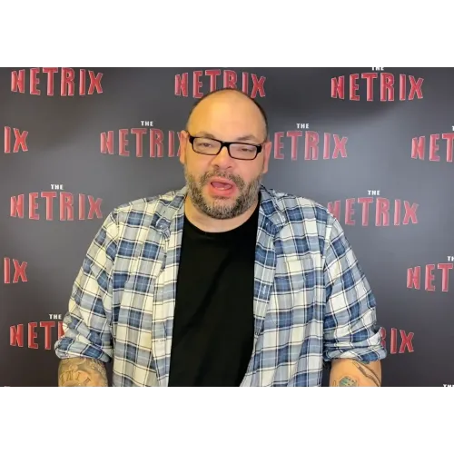 Outside The Box by Justin Miller (Netrix) (Gimmicks not include)