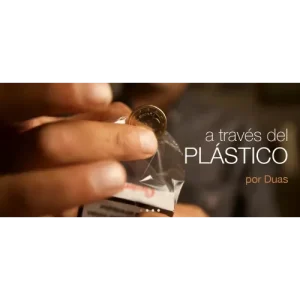 A Traves Del Plastico by Duas