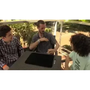 Al Bolsillo by Giancarlo Scalia