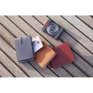 Card To Wallet by Quiver & Patrick Kun
