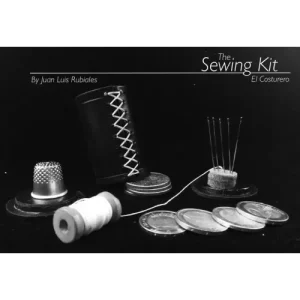 Costurero by Juan Luis Rubiales