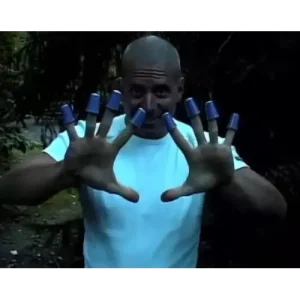 Des A Coudre De Folie by Yannick Lacroix