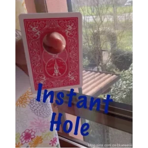 Instant Hole by Chiara Dalpasso