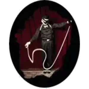 L’Ecole Des Cordes by Quoc Tien Tran