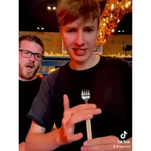 The Slomo Chopstick Change by Luke Oseland