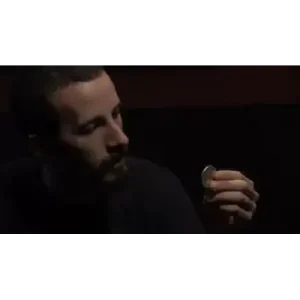 X Gravedad by Giancarlo Scalia