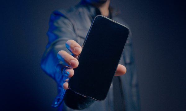 Leviosa Phone by Joao Miranda