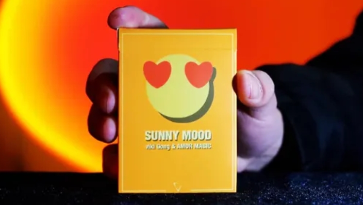 Sunny Mood By Viki Gong