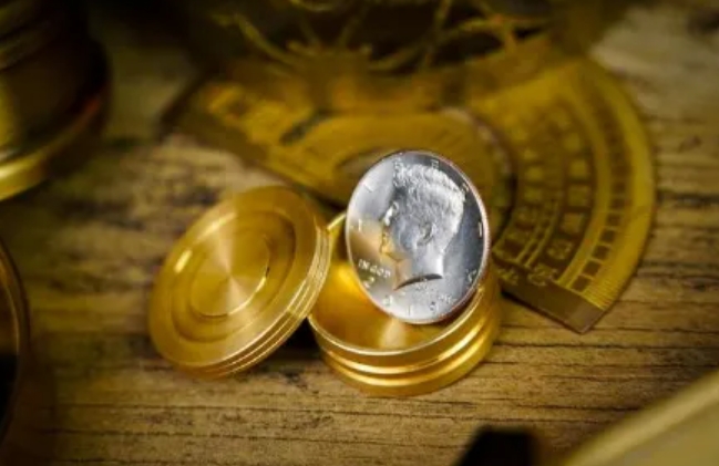 Magnetic Coin Box Set by Artisan Coin