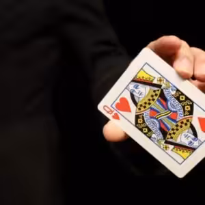 Yuki – Capture The Card