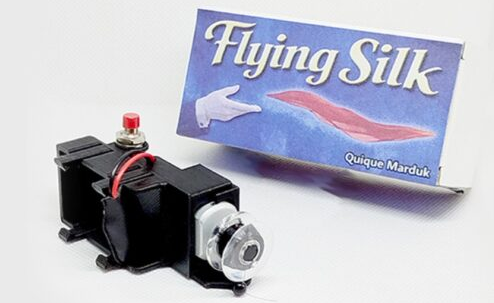 Flying Silk by Quique Marduk